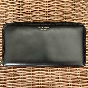 Kate Spade large zip around wallet